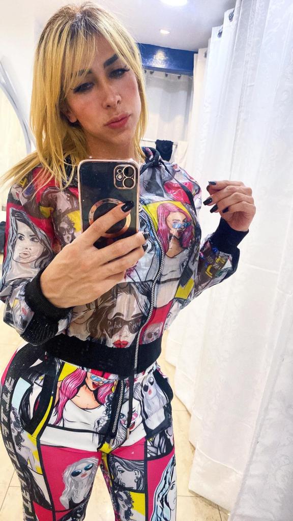 613251046: Travesti en Barcelona