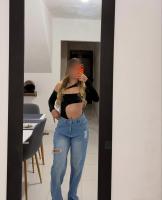 631840480: Chica busca chico en Málaga