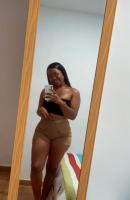 685153937: Chica busca chico en Sevilla
