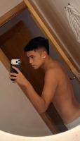 678745437: Chico busca chica en Málaga