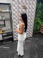 631558344: Chica busca chico en Ibiza