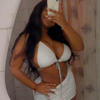 610686158: Chica busca chico en Barcelona