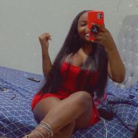 610686158: Chica busca chico en Barcelona