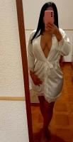 612240722: Chica busca chico en Sevilla