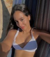 643868310: Chica busca chico en Lugo
