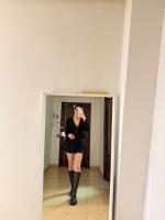 665417297: Chica busca chico en Valencia