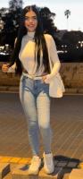 613758156: Chica busca chico en Tarragona