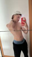 614821271: Chico busca chica en Madrid