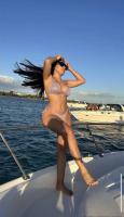 643956849: Chica busca chico en La Coruña
