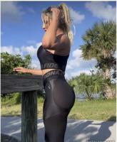 687328425: Chica busca chico en Barcelona