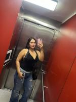 677870529: Chica busca chico en Cádiz
