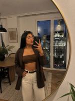 677881380: Chica busca chico en Valladolid