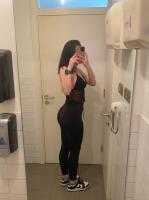 617943301: Chica busca chico en Pontevedra