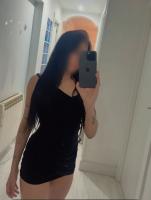 611372993: Chica busca chico en Madrid