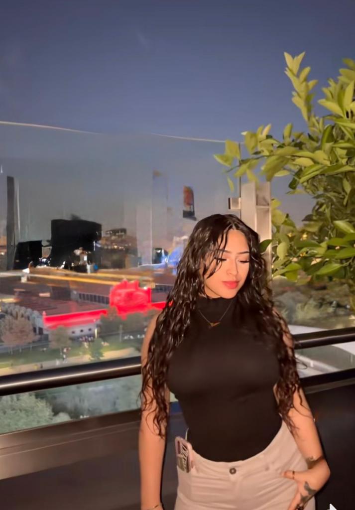 613227012: Chica busca chico en Madrid