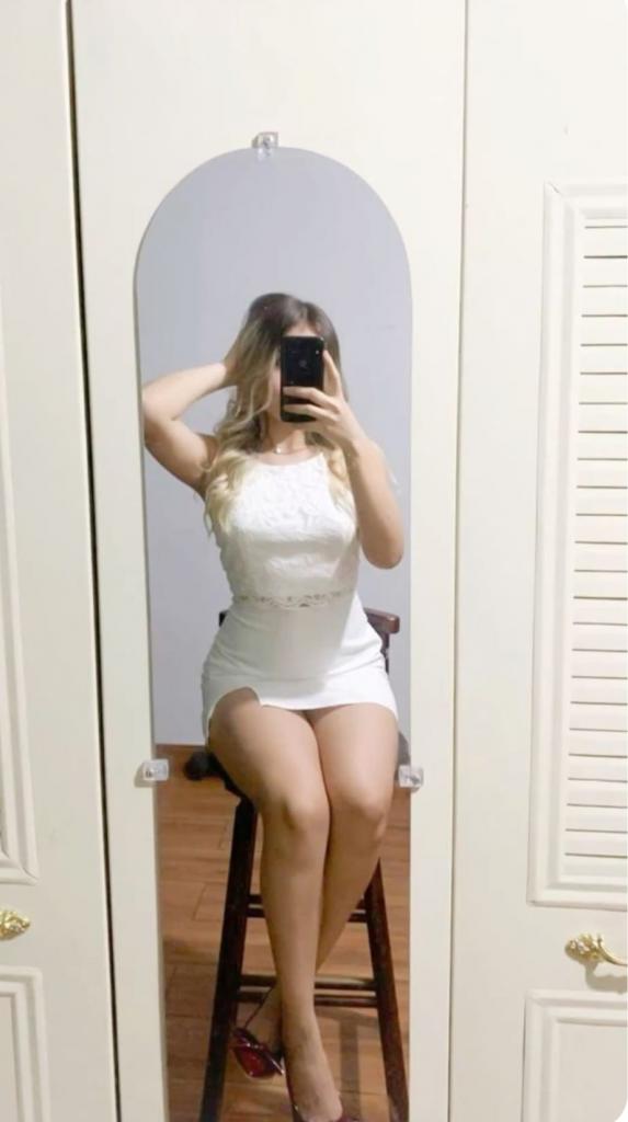 613840919: Chica busca chico en Murcia
