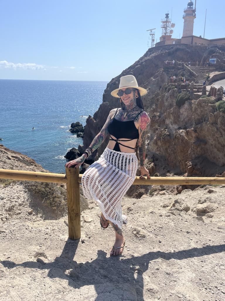 604884934: Chica busca chico en Cáceres