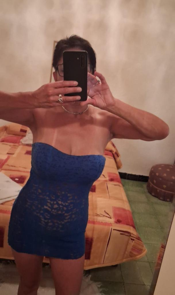 614762378: Chica busca chico en Valencia