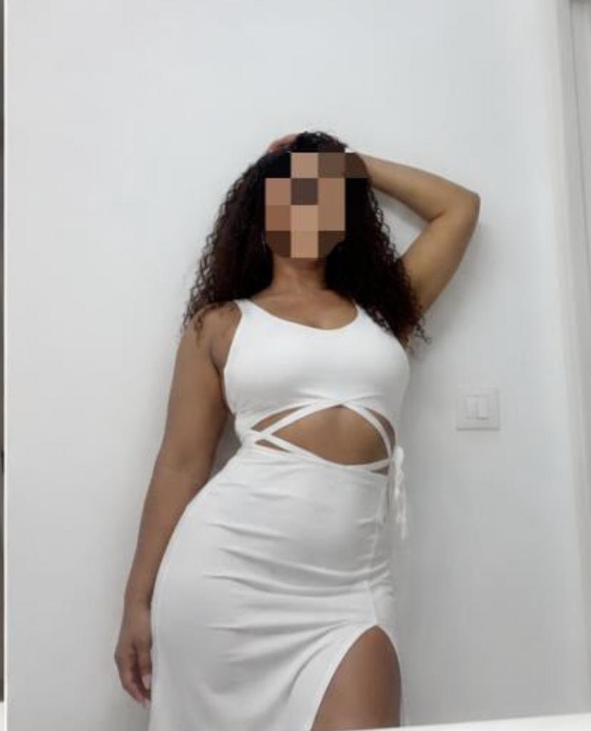 Chica busca chico en Cádiz: 