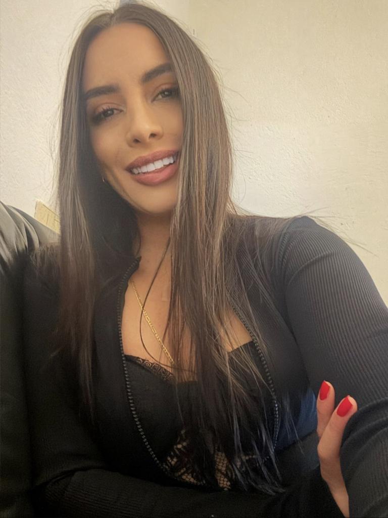 667997591: Chica busca chico en Tenerife