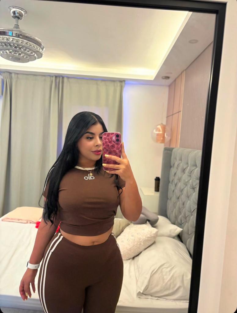 Chica busca chico en Almería: 