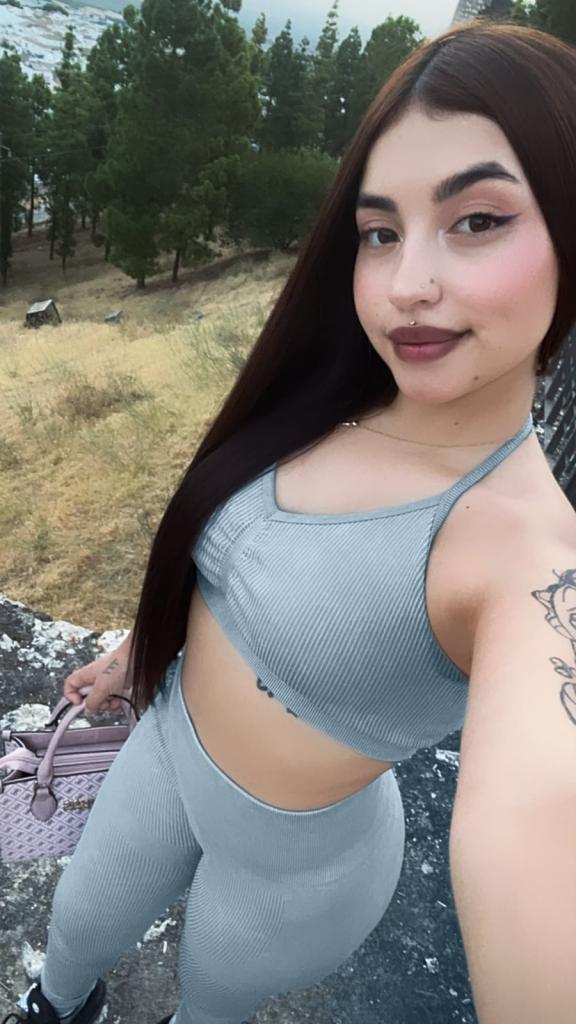 632983661: Chica busca chico en Almería