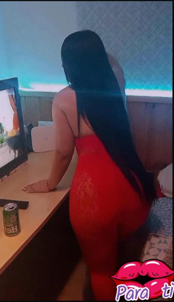 643863602: Chica busca chico en Cádiz