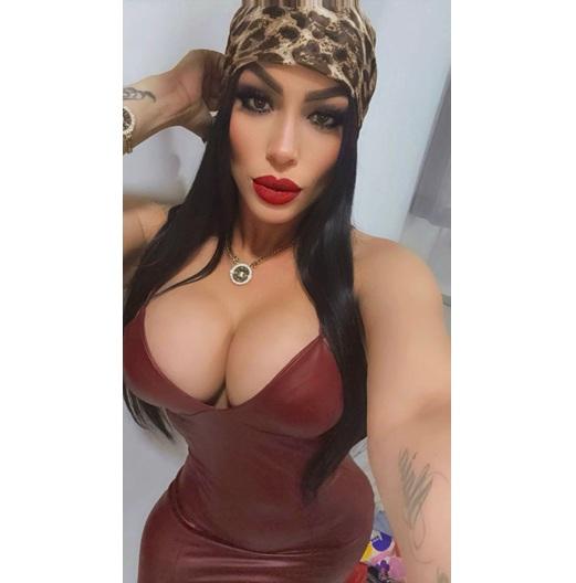 675230493: Chica busca chico en León