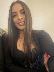 667997591: Chica busca chico en Tenerife