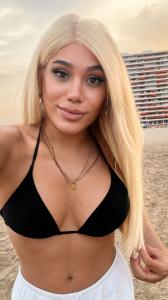 695273632: Travesti en Ciudad Real