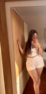 613147399: Chica busca chico en Orense
