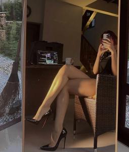 611248907: Chica busca chico en La Rioja