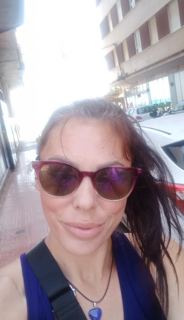 Chica busca chico en Alicante: 