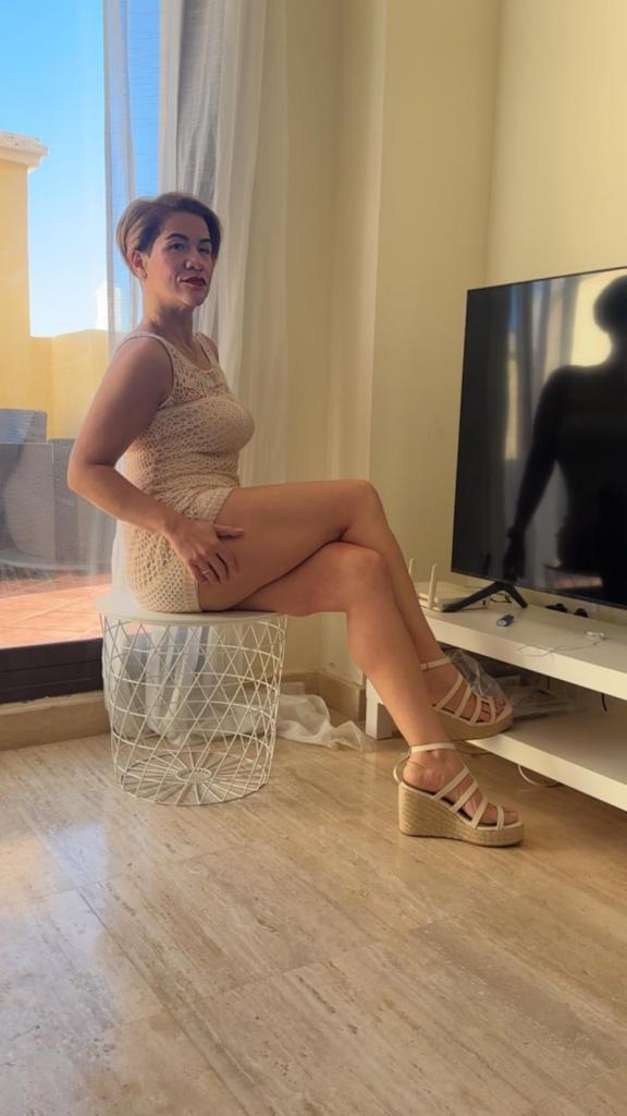 672017347: Chica busca chico en Málaga