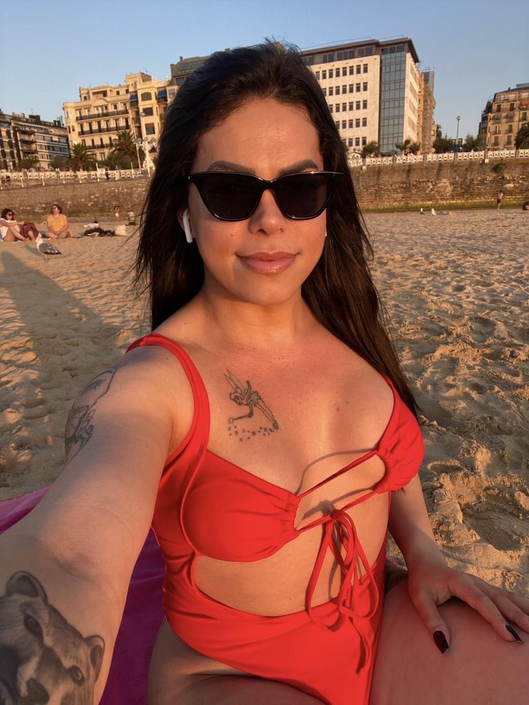 745083645: Transexual en Cantabria