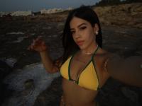 647317757: Chica busca chico en Ibiza