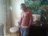 613293071: Chico busca chica en Huelva