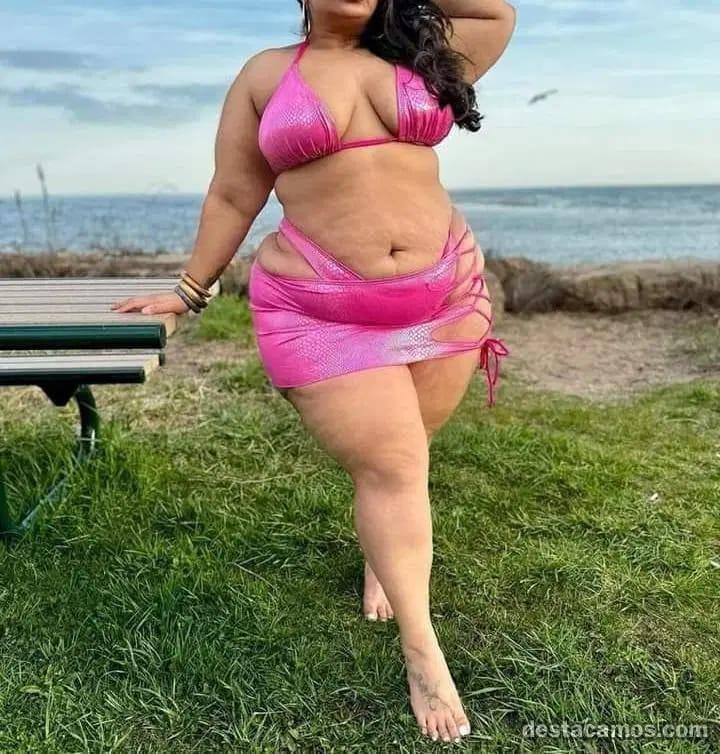 Chica busca chico en Granada: 