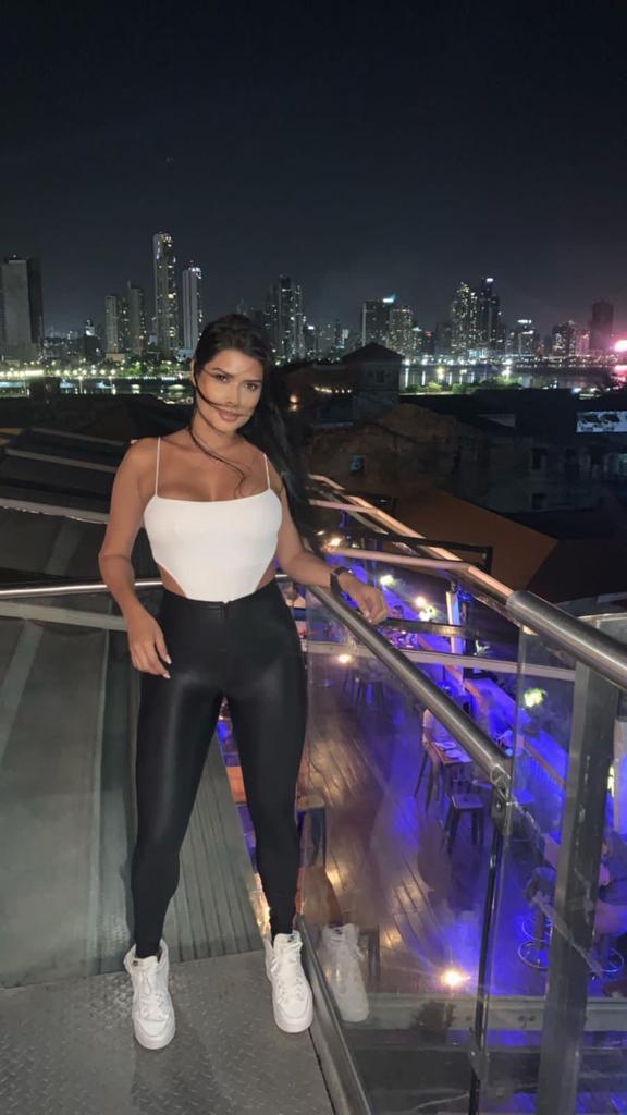 Chica busca chico en Barcelona: 