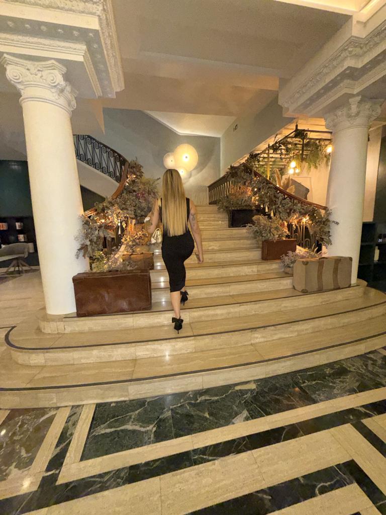 643143828: Chica busca chico en La Coruña