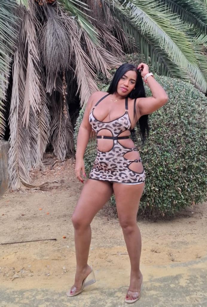 Chica busca chico en Cádiz: 