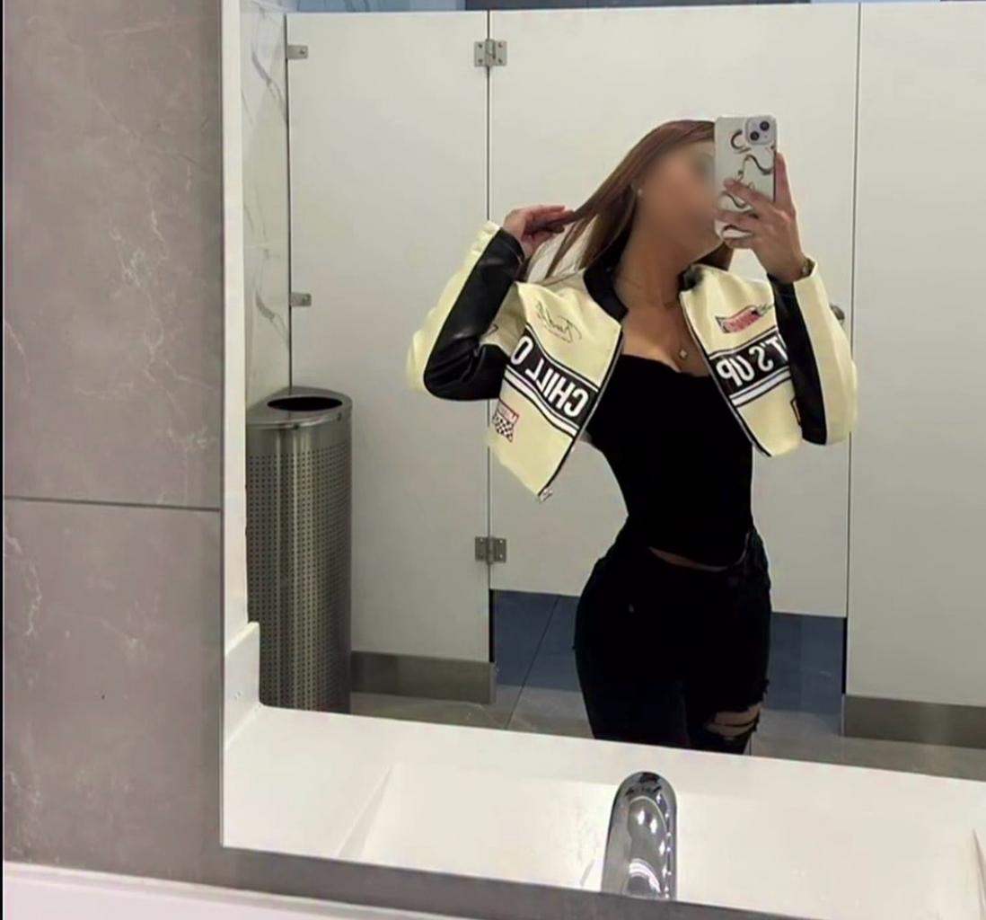 Chica busca chico en Tenerife: 