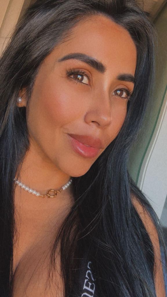 Chica busca chico en Almería: 