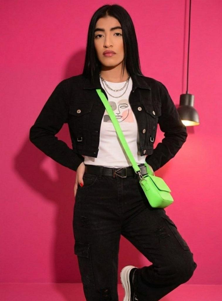 Chica busca chico en Mallorca: 