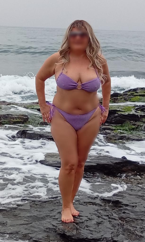 Chica busca chico en Almería: 