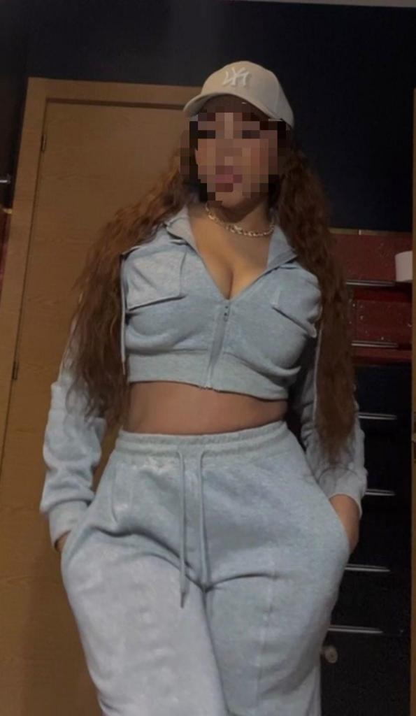 Chica busca chico en Asturias: 