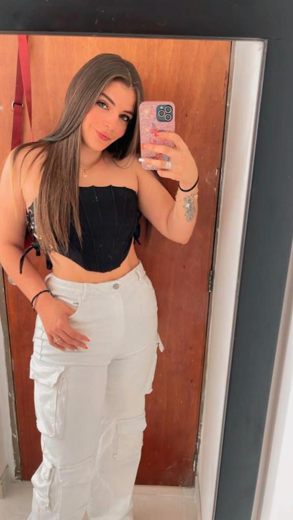 Chica busca chico en Cádiz: 