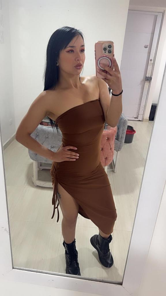 Chica busca chico en Granada: 