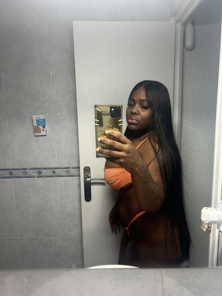 Chica busca chico en Zaragoza: 