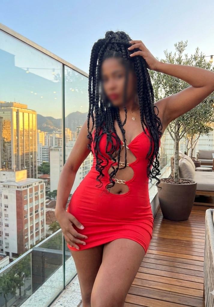 Chica busca chico en Tenerife: 